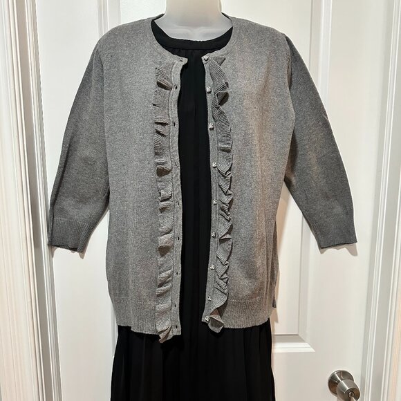 Merona Heather Grey ¾ Sleeve Cardigan w/Front Ruffle and Gem Buttons, Size XL - Picture 1 of 14